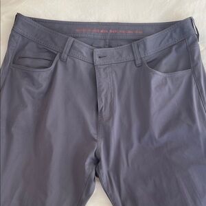 Rhône commuter pant iron